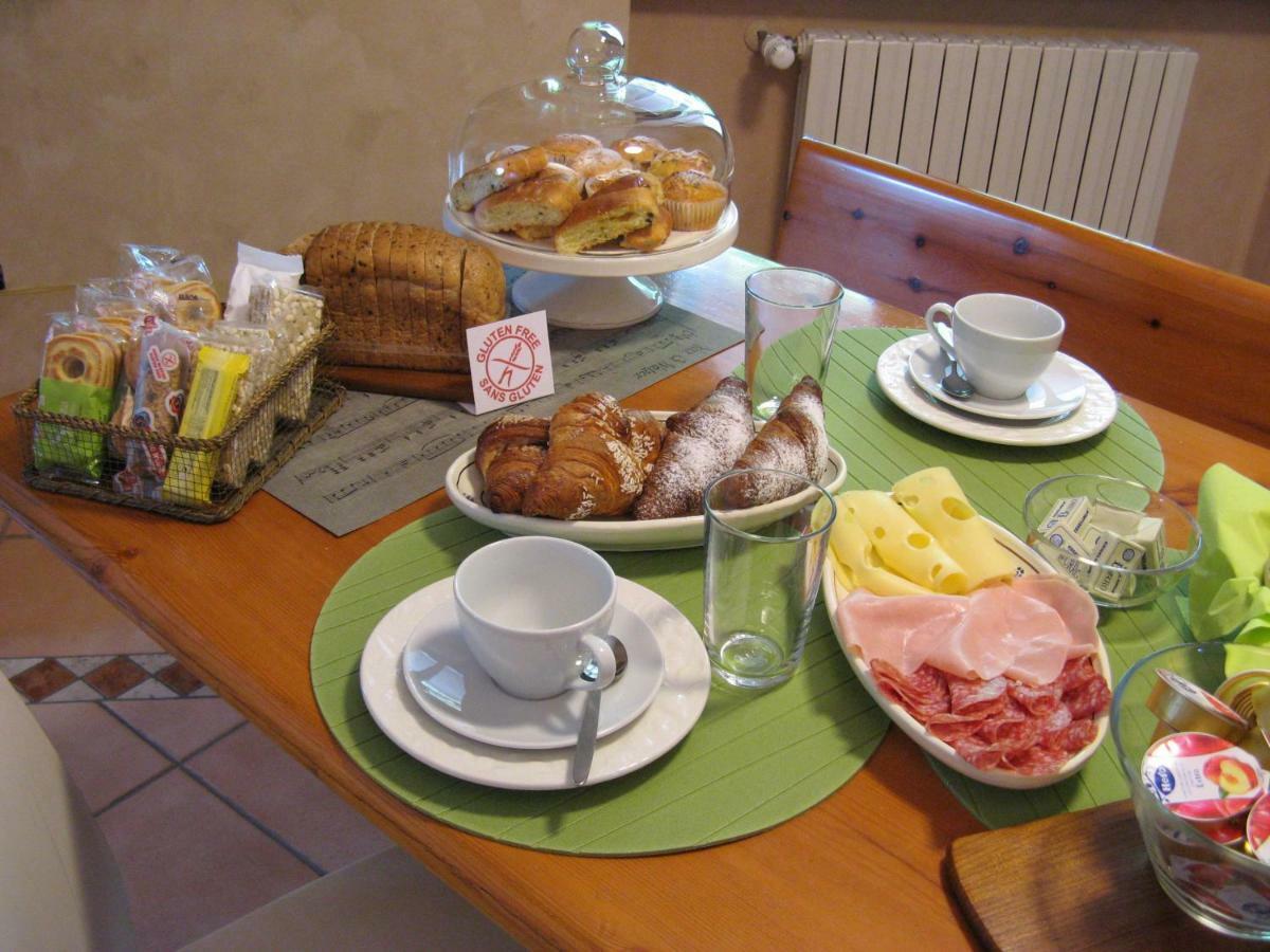 B&B Family House Franciacorta Корте Франка Экстерьер фото